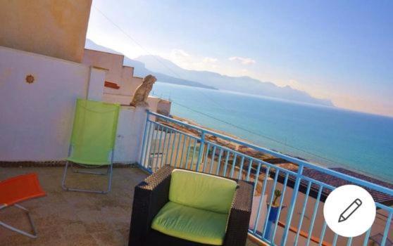 Вилла Casa L'Eco Del Mare Alcamo Marina Экстерьер фото